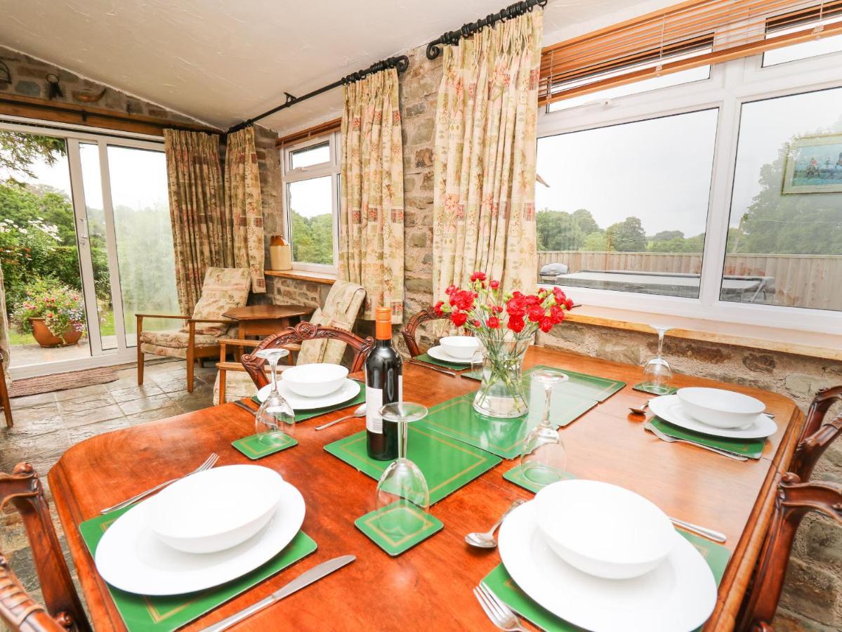 Holly Farm Cottage Newbridge on Wye Экстерьер фото