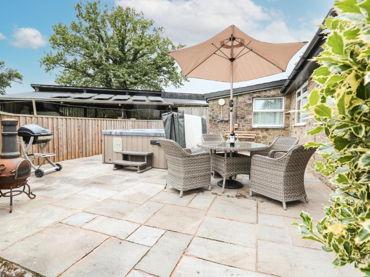 Holly Farm Cottage Newbridge on Wye Экстерьер фото